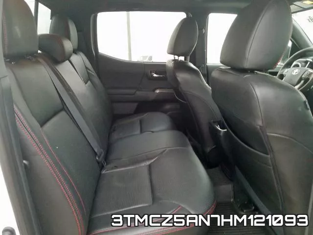 3TMCZ5AN7HM121093_6.webp