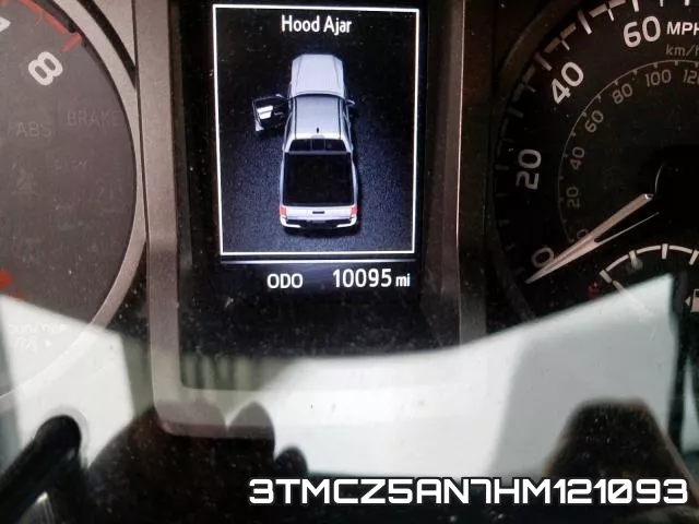 3TMCZ5AN7HM121093_8.webp