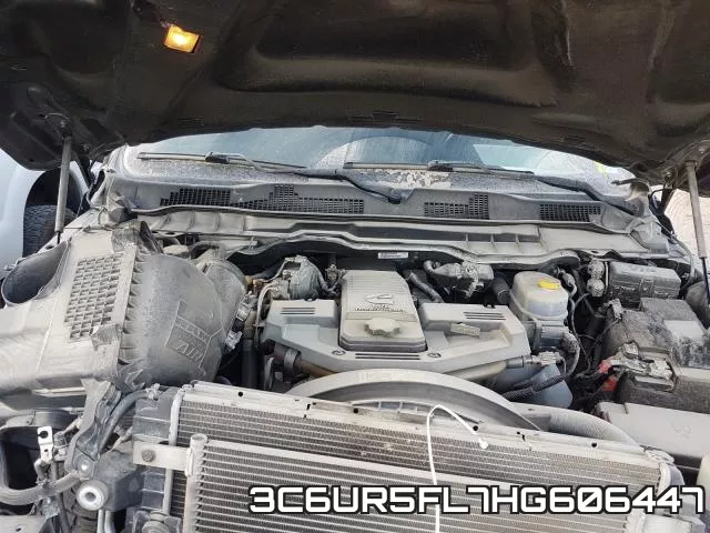 3C6UR5FL7HG606447_7.webp