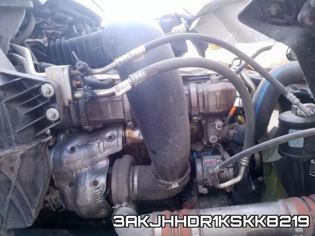 3AKJHHDR1KSKK8219_7.webp