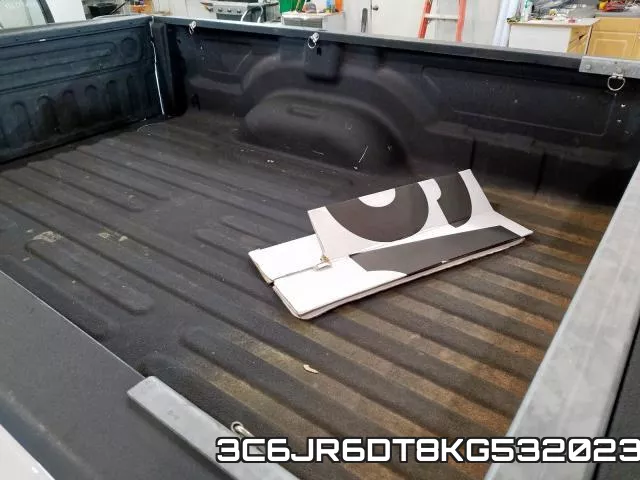3C6JR6DT8KG532023_6.webp