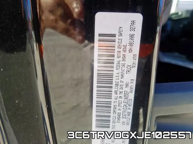3C6TRVDGXJE102557_10.webp