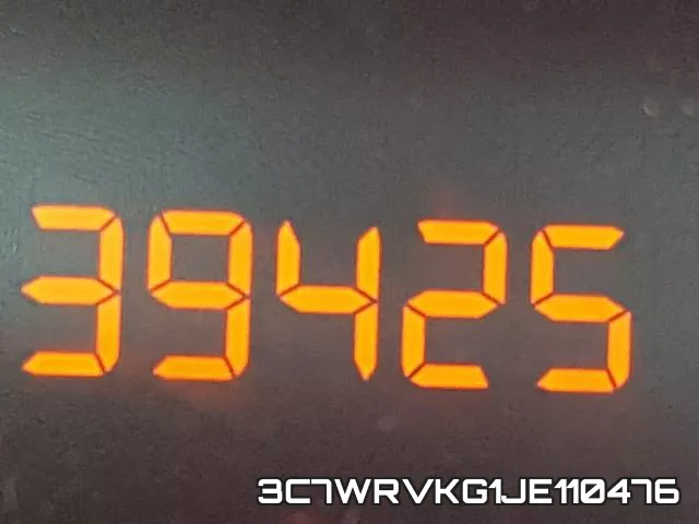 3C7WRVKG1JE110476_8.webp