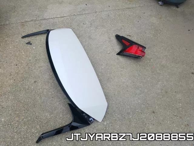 JTJYARBZ7J2088855_9.webp