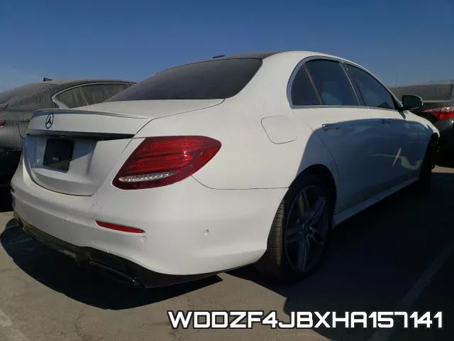 WDDZF4JBXHA157141_4.webp