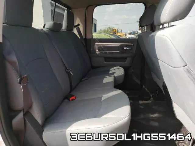 3C6UR5DL1HG551464_6.webp