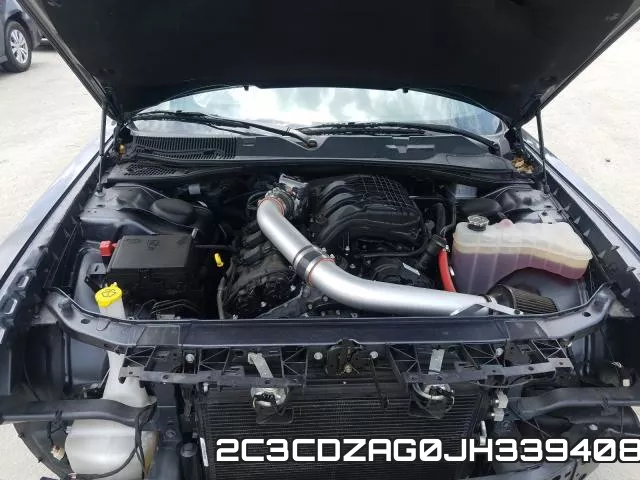 2C3CDZAG0JH339408_7.webp