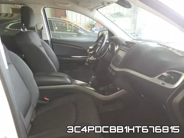 3C4PDCBB1HT676815_5.webp