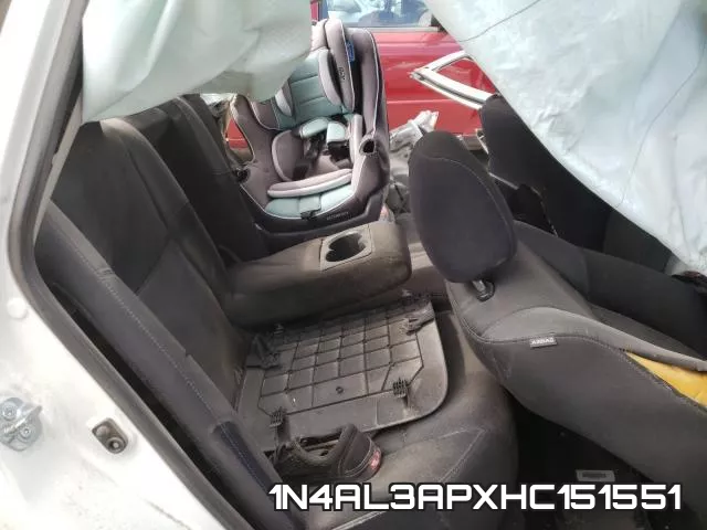 1N4AL3APXHC151551_6.webp