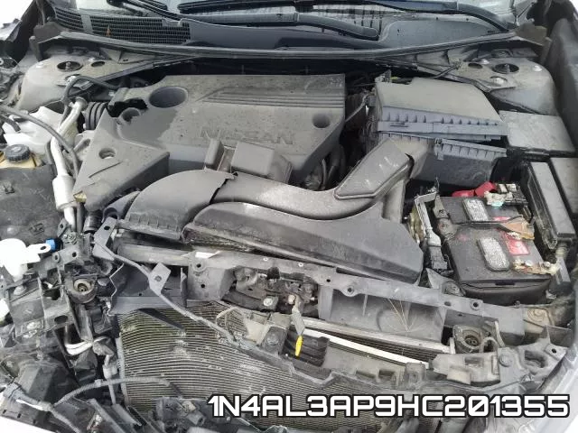 1N4AL3AP9HC201355_7.webp