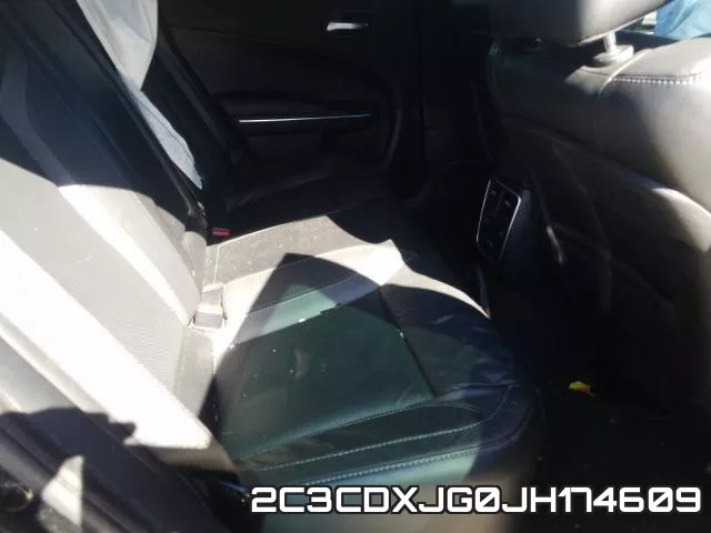 2C3CDXJG0JH174609_6.webp
