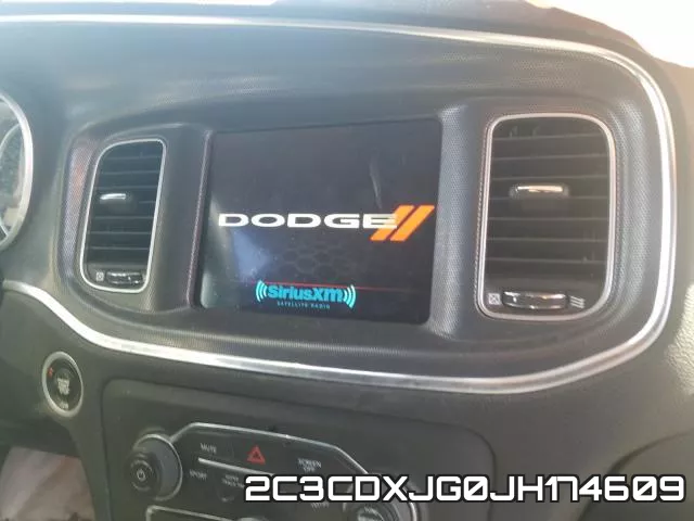 2C3CDXJG0JH174609_9.webp