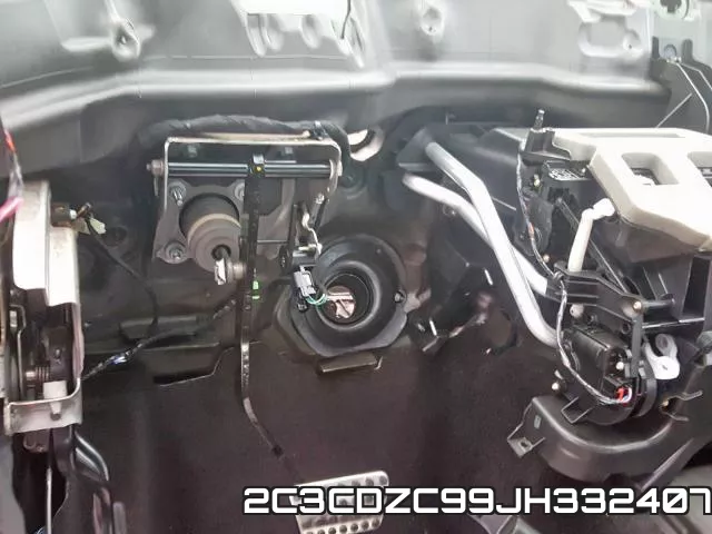 2C3CDZC99JH332407_8.webp