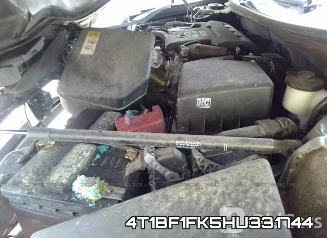 4T1BF1FK5HU331744_10.webp