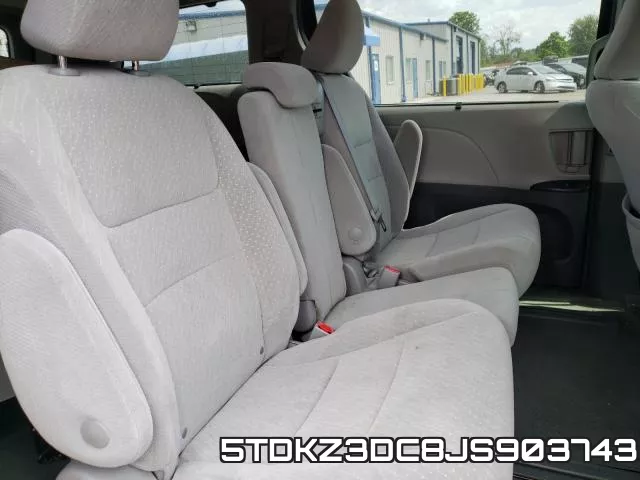 5TDKZ3DC8JS903743_6.webp