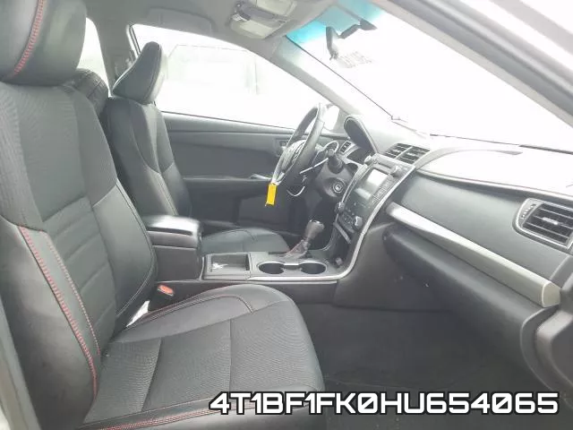 4T1BF1FK0HU654065_5.webp