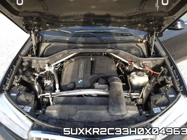 5UXKR2C33H0X04963_7.webp