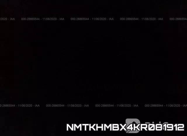 NMTKHMBX4KR081912_9.webp