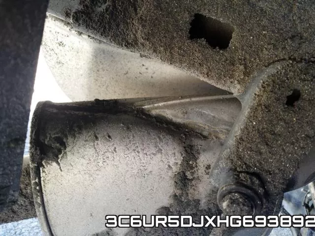 3C6UR5DJXHG693892_9.webp