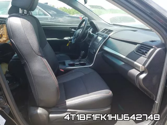 4T1BF1FK1HU642748_5.webp