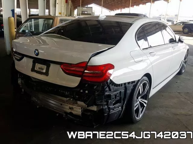 WBA7E2C54JG742037_4.webp