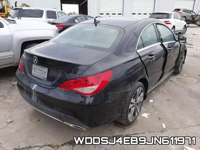 WDDSJ4EB9JN611971