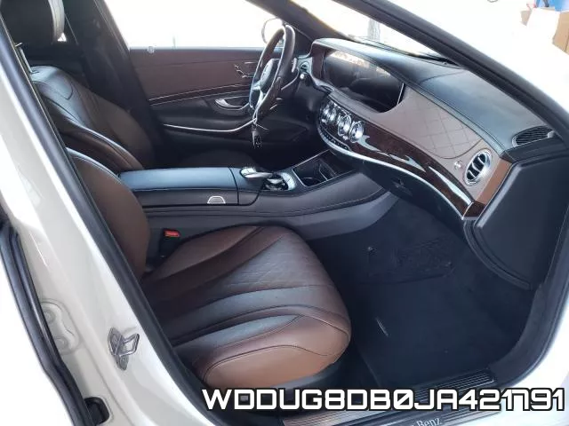WDDUG8DB0JA421791_5.webp
