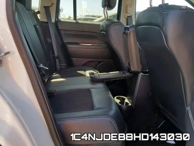 1C4NJDEB8HD143030_6.webp