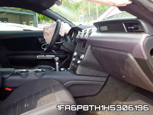1FA6P8TH1H5306196_5.webp