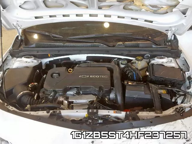 1G1ZB5ST4HF237257_7.webp
