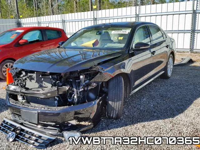 1VWBT7A32HC070365_2.webp