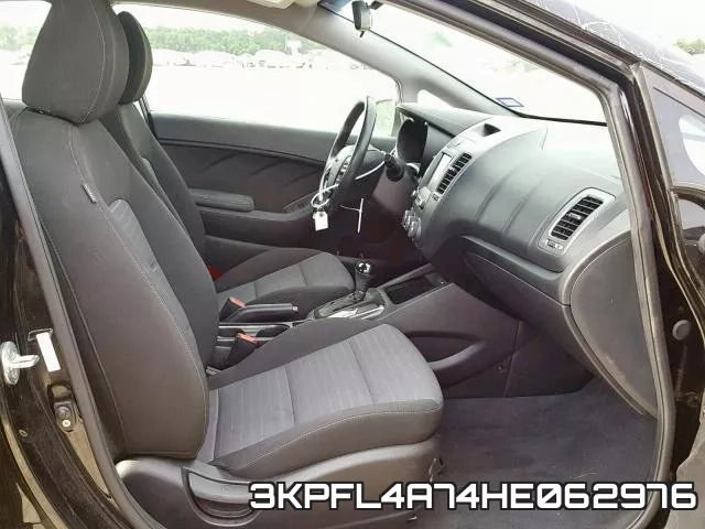 3KPFL4A74HE062976_5.webp