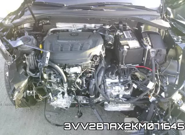 3VV2B7AX2KM071645_10.webp