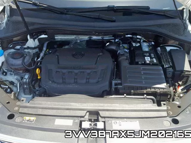 3VV3B7AX5JM202165_7.webp