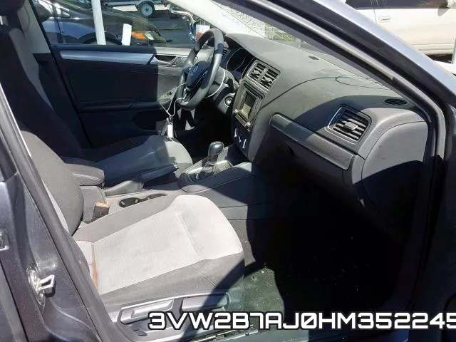 3VW2B7AJ0HM352245_5.webp
