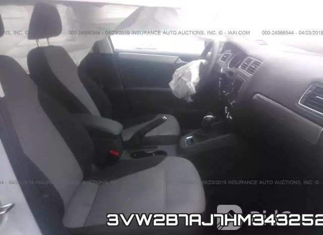 3VW2B7AJ7HM343252_5.webp