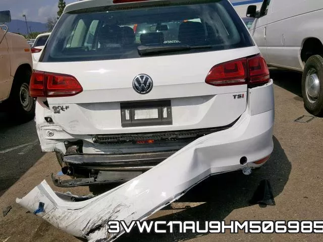 3VWC17AU9HM506985_9.webp