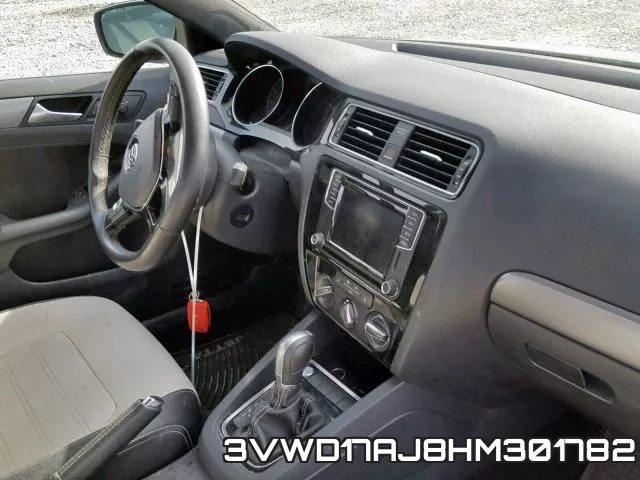 3VWD17AJ8HM301782_9.webp
