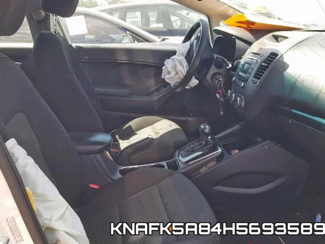 KNAFK5A84H5693589_5.webp