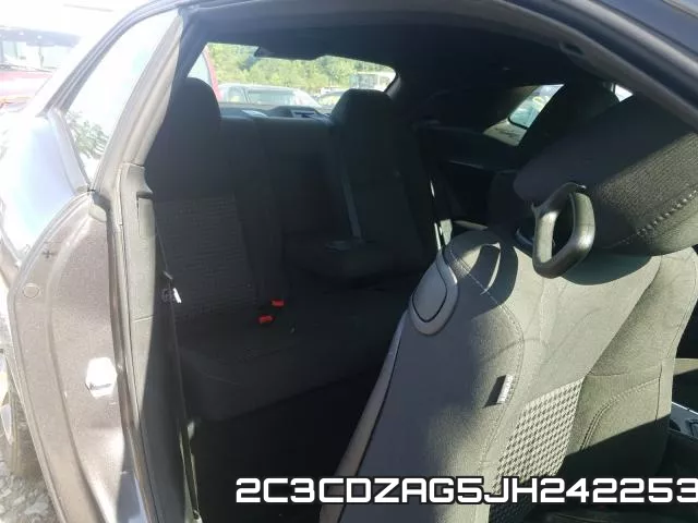 2C3CDZAG5JH242253_6.webp