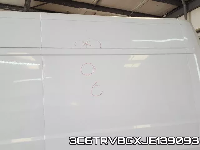 3C6TRVBGXJE139093_9.webp