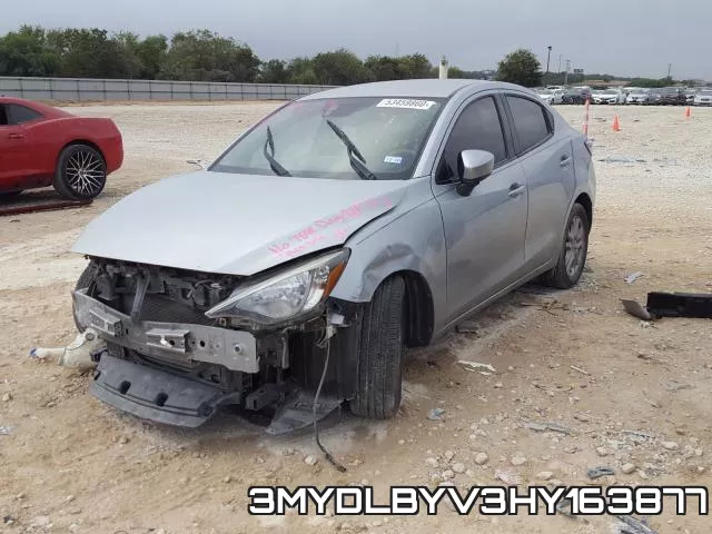 3MYDLBYV3HY163877_2.webp