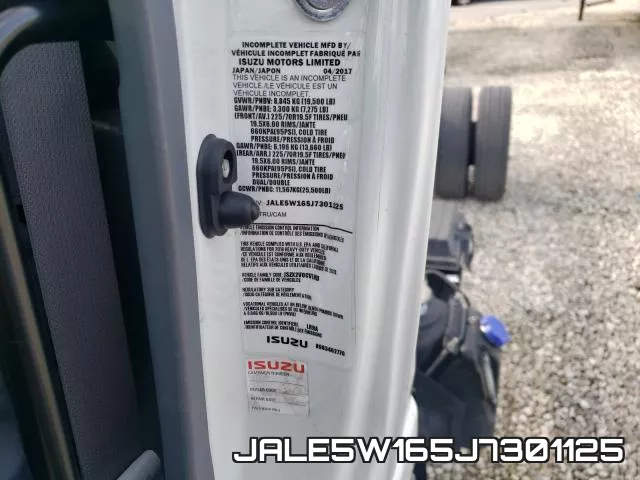 JALE5W165J7301125_10.webp