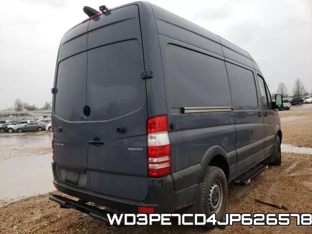 WD3PE7CD4JP626578_4.webp