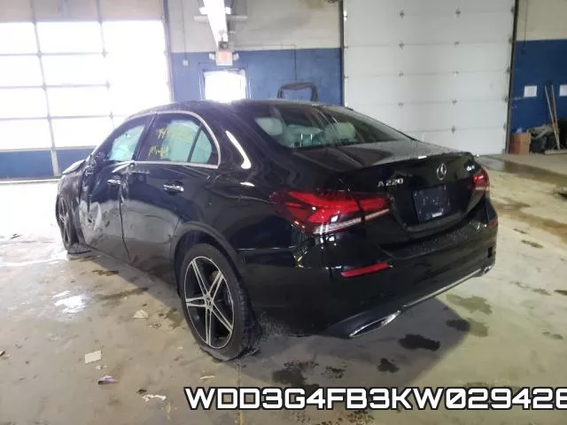 WDD3G4FB3KW029426_3.webp