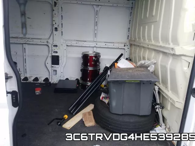 3C6TRVDG4HE539285_6.webp