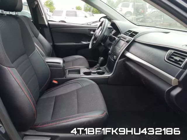 4T1BF1FK9HU432186_5.webp