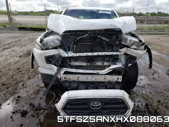 5TFSZ5ANXHX088063_9.webp