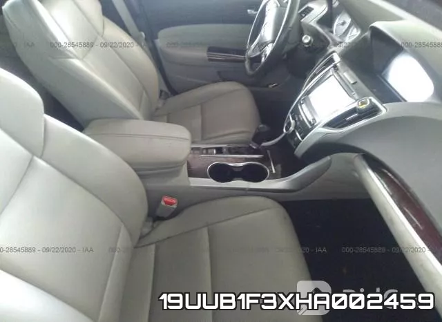 19UUB1F3XHA002459_5.webp