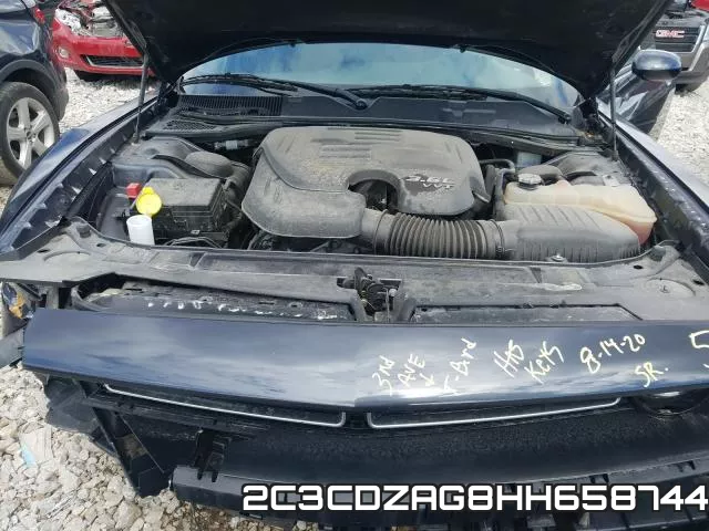 2C3CDZAG8HH658744_7.webp